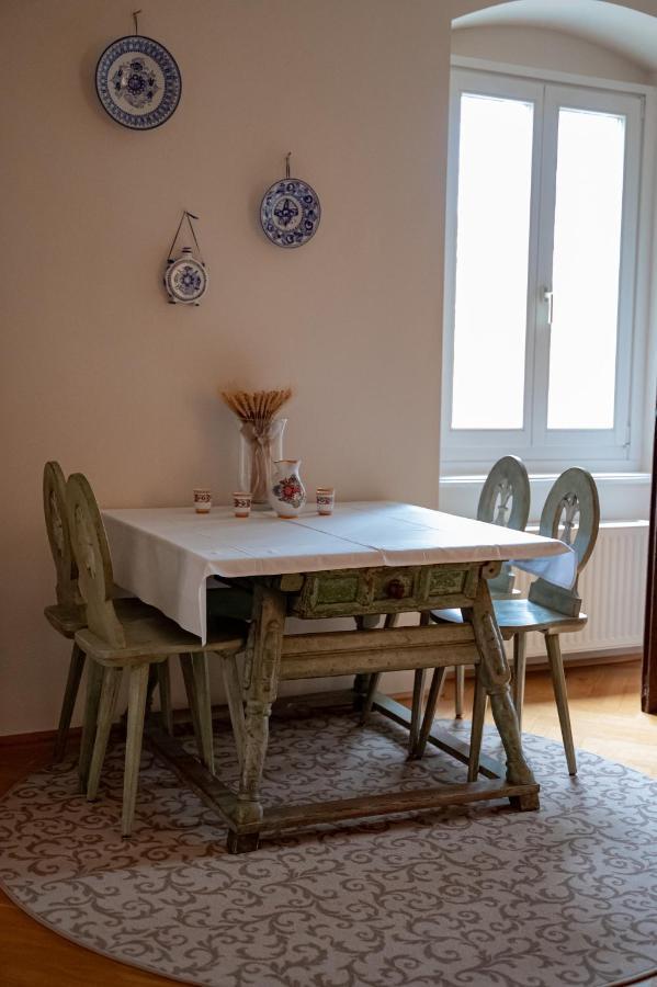 Bed and Breakfast Palais Kneissl  Burgau Exterior foto
